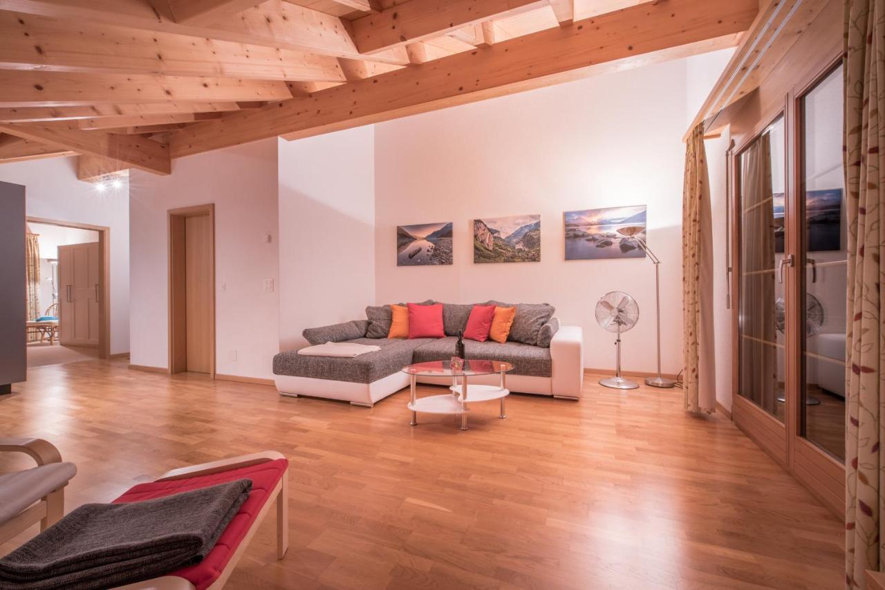 Apartment Lauberhorn, Luxury With Best Views Lauterbrunnen Bagian luar foto